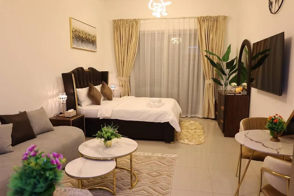 Charming Oasis: Your Cozy Studio Getaway Apartment Dubai 0*,  United Arab Emirates