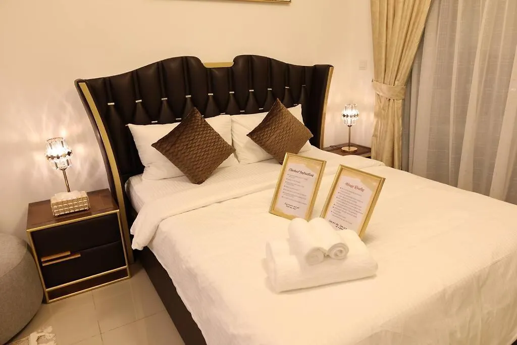 Charming Oasis: Your Cozy Studio Getaway Apartment Dubai United Arab Emirates